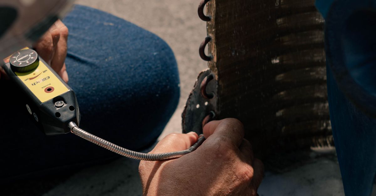 Who can service an air conditioner in Oro Valley before it needs a more expensive repair?